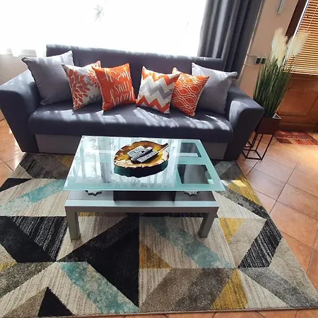 Apartment Art Center